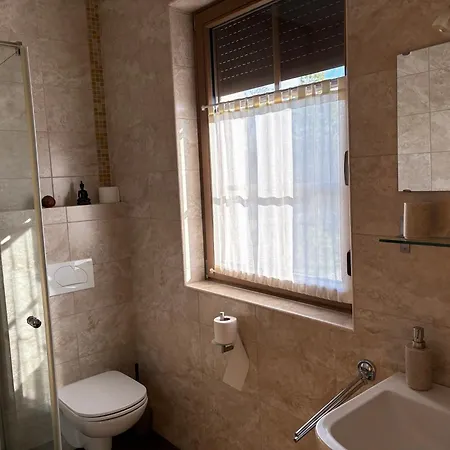 Lipizzaner Lodge Guest House-3