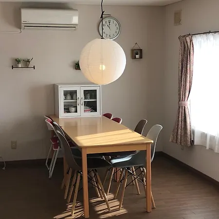 Cozy Penguin House Bibai-2