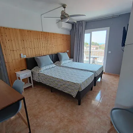 Hostal Belgica-3