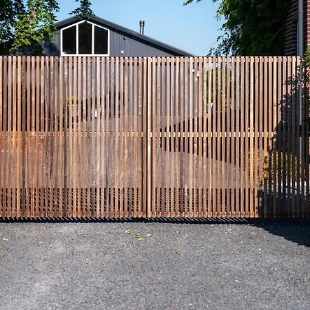 Slapen bij Uppruna-3