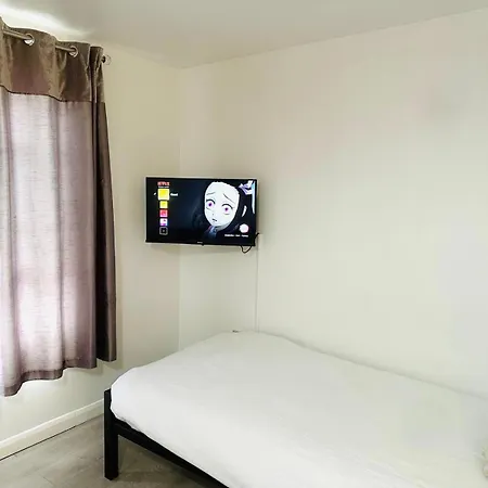 Westferry-3