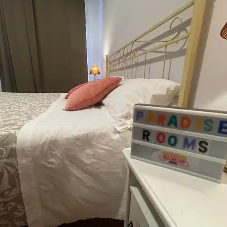 Paradise Suites - Brignole Station - Best Price Rooms - Always Open-3