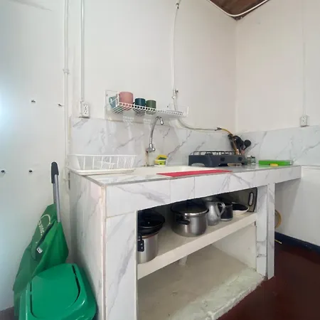 Hostal Arraigo - A 1 calle del Parque Principal-3