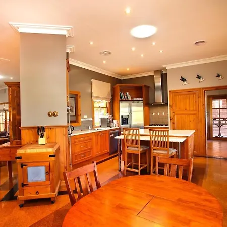 Bendigo Farm Stay-3