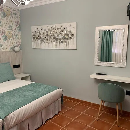 Hostal El Bomba-2