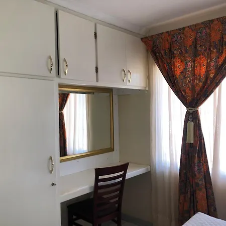 Kamogelo Guest House-2