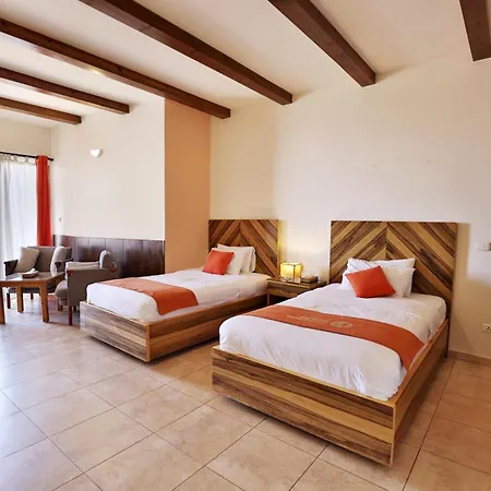 Dana Guesthouse-2
