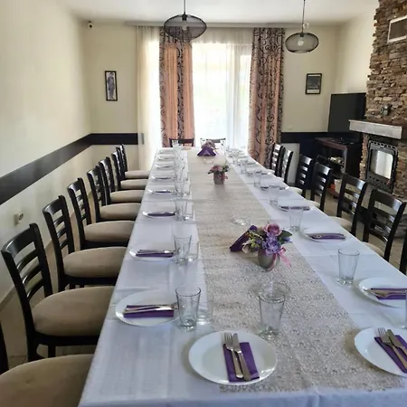 Einstein House & Spa-3