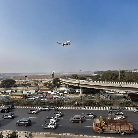 Airport Hotel Delhi Aerocity-2