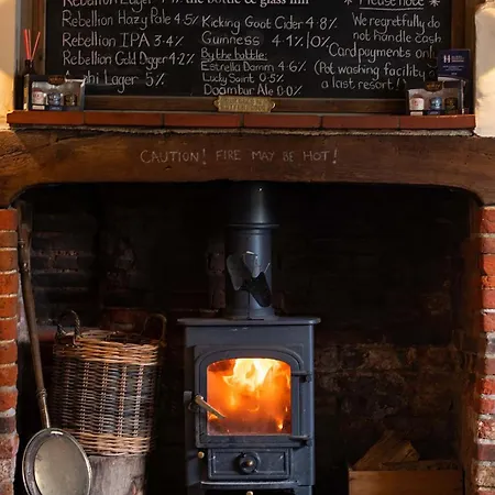 The Bottle & Glass Inn - Garden View - Room 1-3