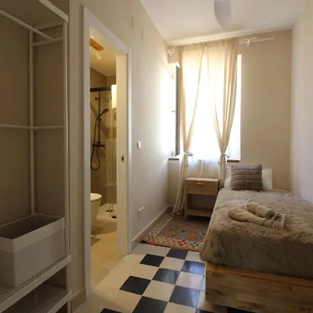 Hostal Las Acacias-3