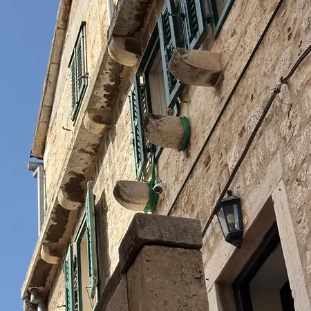 Villa Varos-Charming Stone House In Split Old Town-3