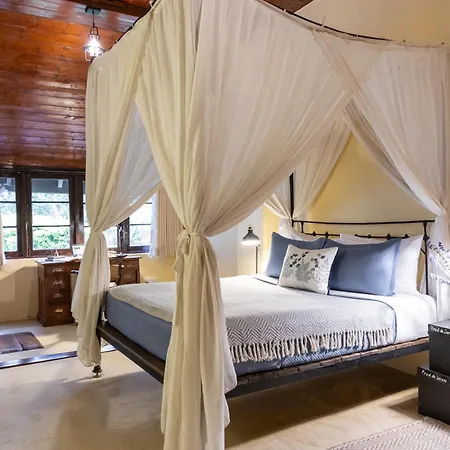 Ferncliff Bungalow-2