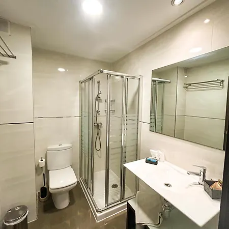 Hostal Alcalá Del Júcar-2