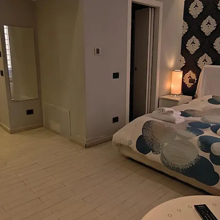 Romance Cosimato Trastevere B&B-3