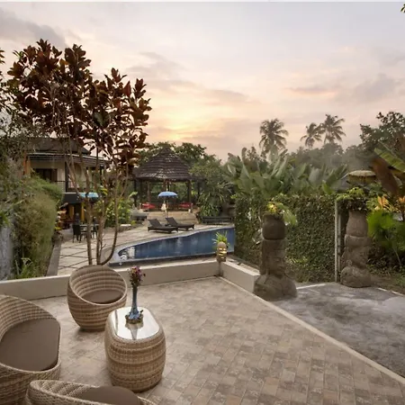 Gajah Biru Bungalows-2