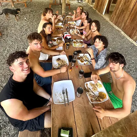 Surf House Estilo Libre-3