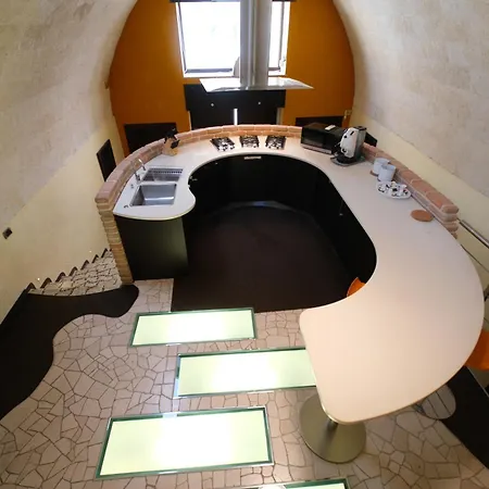 Meteoron Luxury Rooms-3