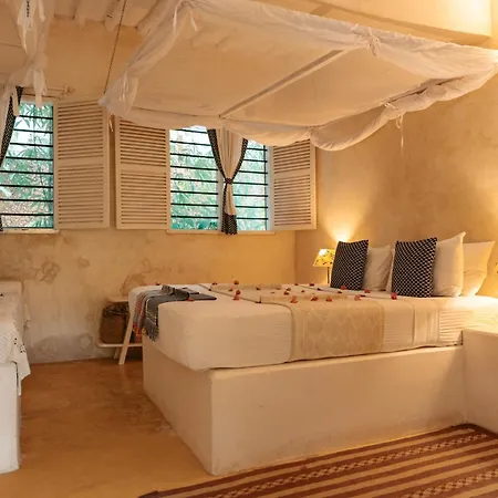 Banana House And Wellness Centre-2