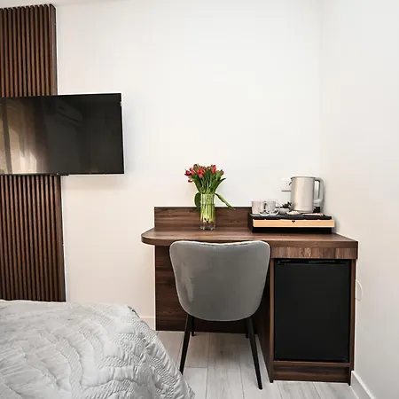 Laurea Rooms-3