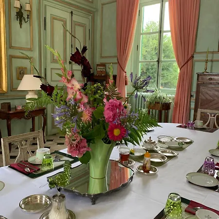 Chateau De Juvigny-2