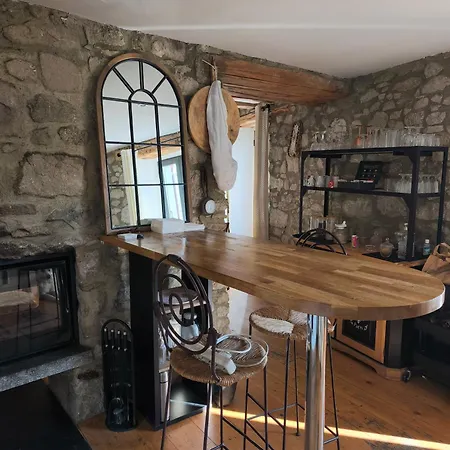 La Petite Chapelle-2