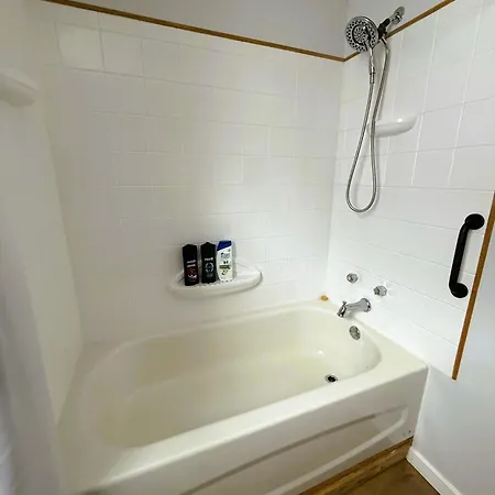Beluga Beach House-3
