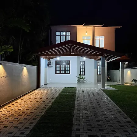 Ocean Crest Villa Matara-3