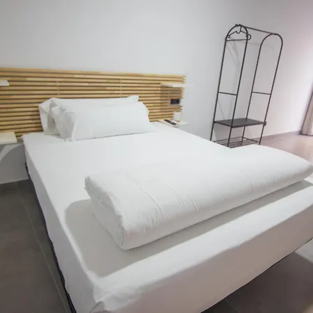 Hostel Nixar-2