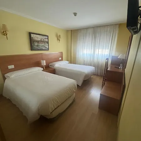 Hostal El Volante-2