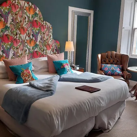 Barony House 5 Star Boutique Bk Direct-3