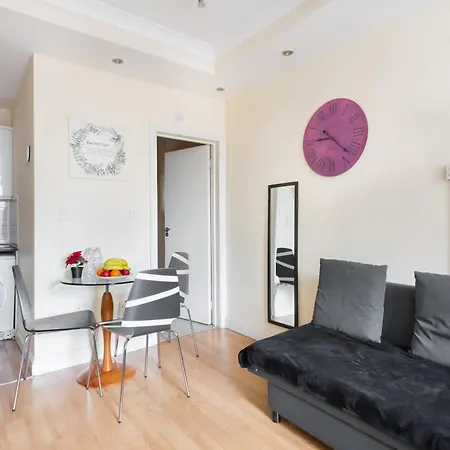 Budget Apartment Next To Kings Cross - Eurostar-2