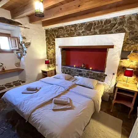 Cinco Lunas VEGETARIAN Guesthouse-2