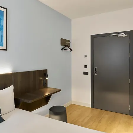 Four Points Flex By Sheraton Madrid Atocha-3