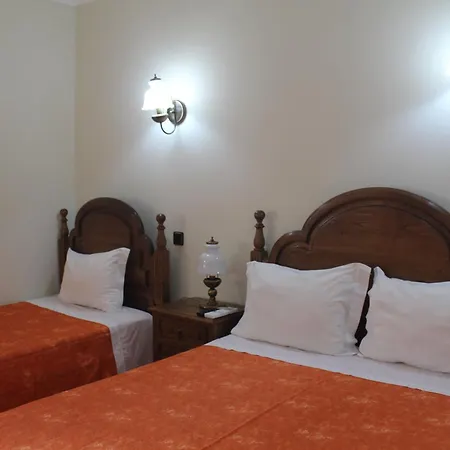 Residencial Deu-La-Deu By Hotel Dom Afonso-3