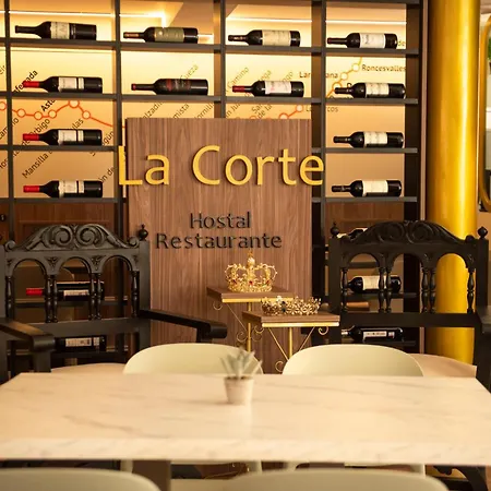 Hostal La Corte-3
