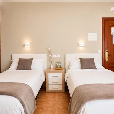 Hostal Rocamar-2