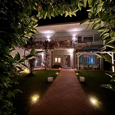 City Garden Guest House-3