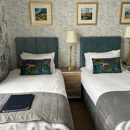 Stratford House Exclusively For Adults-3