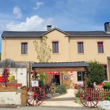 Le Sapin Rouge - Restaurant - Bar - Chambres D'Hotes-2