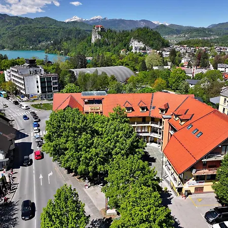 Pension Union-2