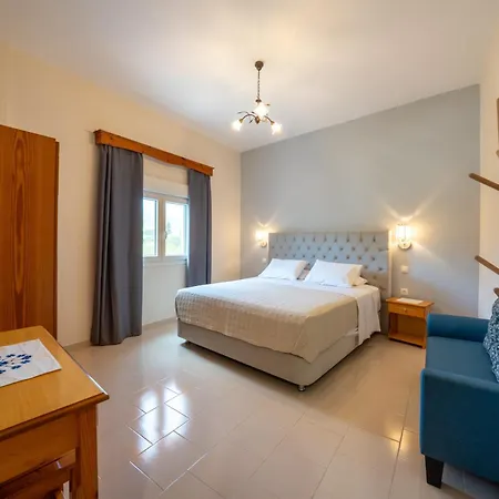 Red Dragon Exclusive Accommodation-3