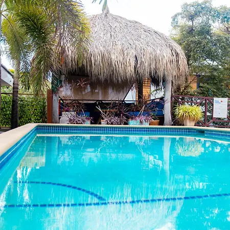 Hibiscus Beach House-2