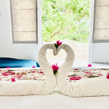 Moon Isle Beach Bungalow-2