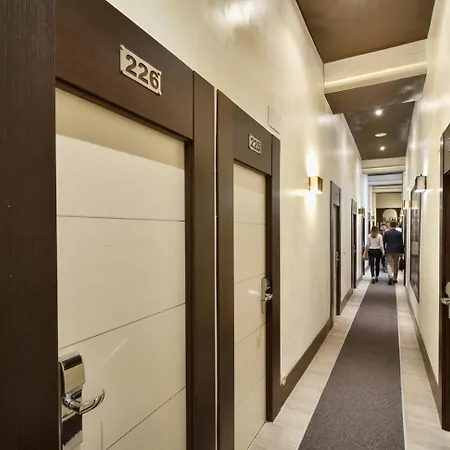 Alhambra Suites-2