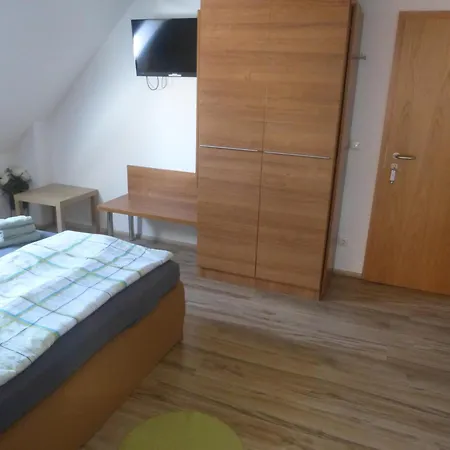 Pension Zur Eiche-3