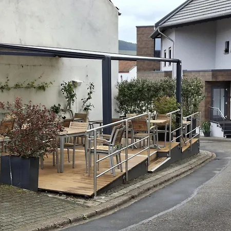 Linden's Pension-Restaurant-2