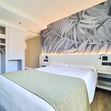 Hostal Sol Y Miel-3