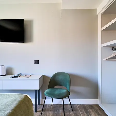 Hostal Sol Y Miel-2