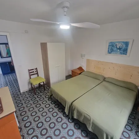 Hostal Maxorata-3